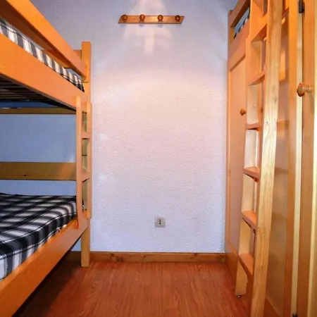 Ensoleille 4 Pers. Avec Balcon Et Parking, 200m Des Pistes, Au Coeur Du Chinaillon - Fr-1-241-107 * Le Grand-Bornand